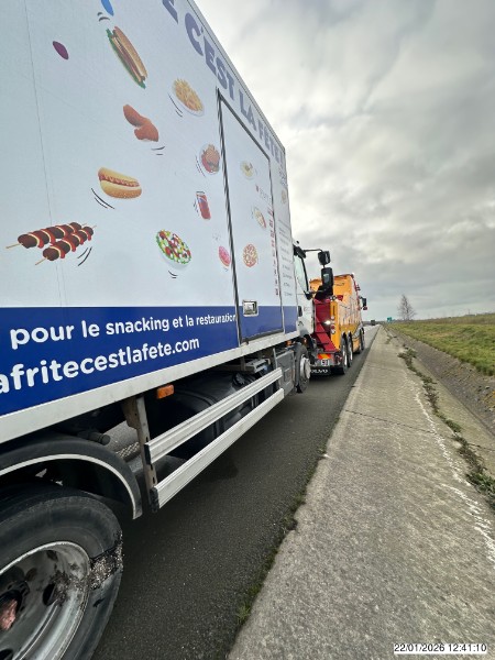 panne pompe à carburant poids lourd Wizernes remorquage